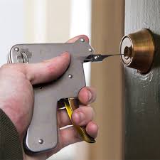 James Bond Lock Pick Gun